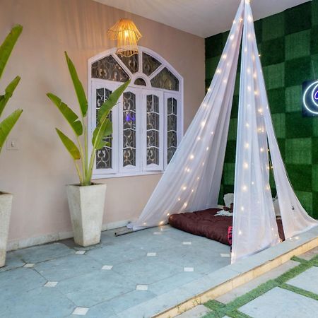 Boho Villa Gurugram คูร์เคาน์ ภายนอก รูปภาพ